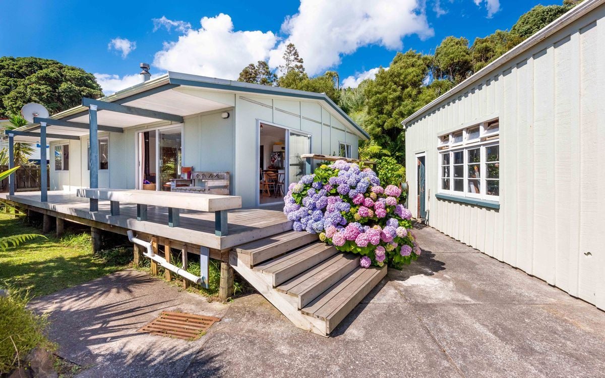 22 Koutu Beach Road, Opononi, Opononi - Carousel 1
