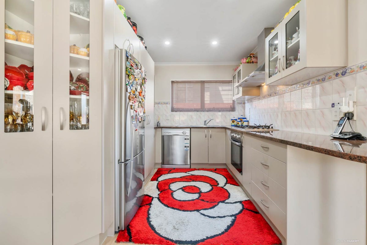 26A Omagh Avenue, Papatoetoe, Auckland - Carousel 2