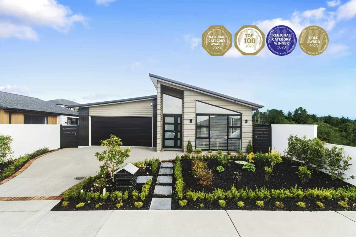13 Croatia Avenue, Huapai, Rodney, Auckland - Carousel 1