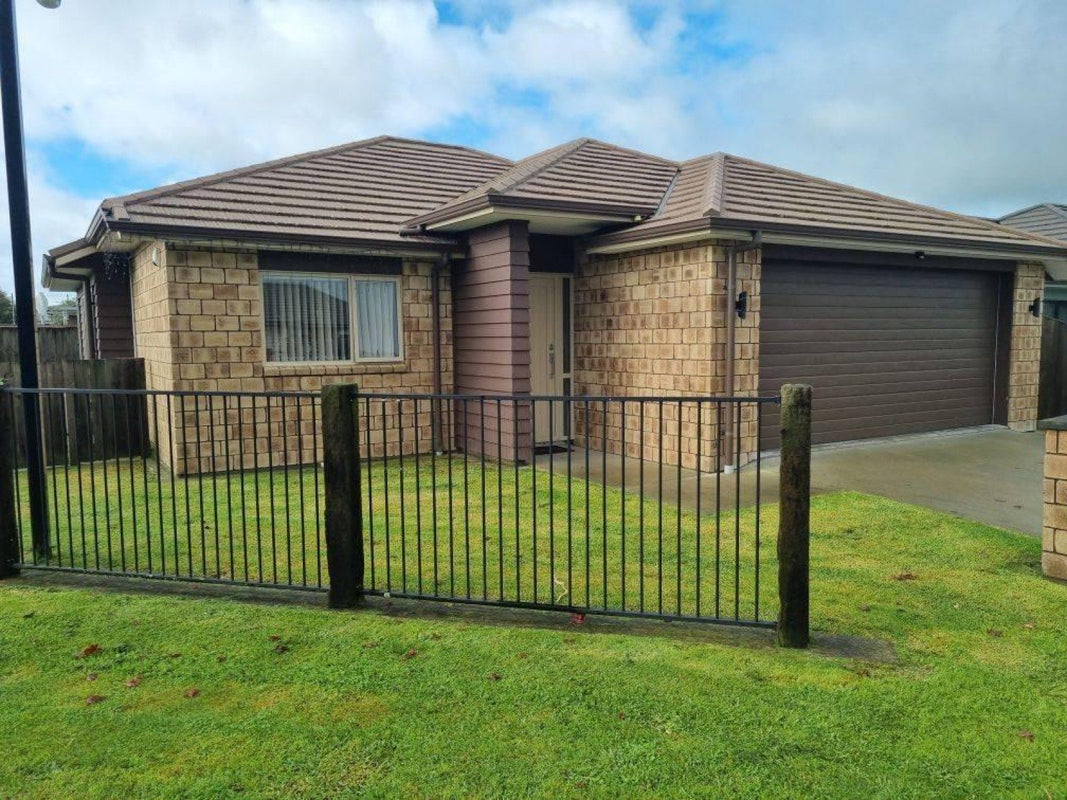 1 Charlotte Crescent, Dinsdale, Hamilton - Carousel 1