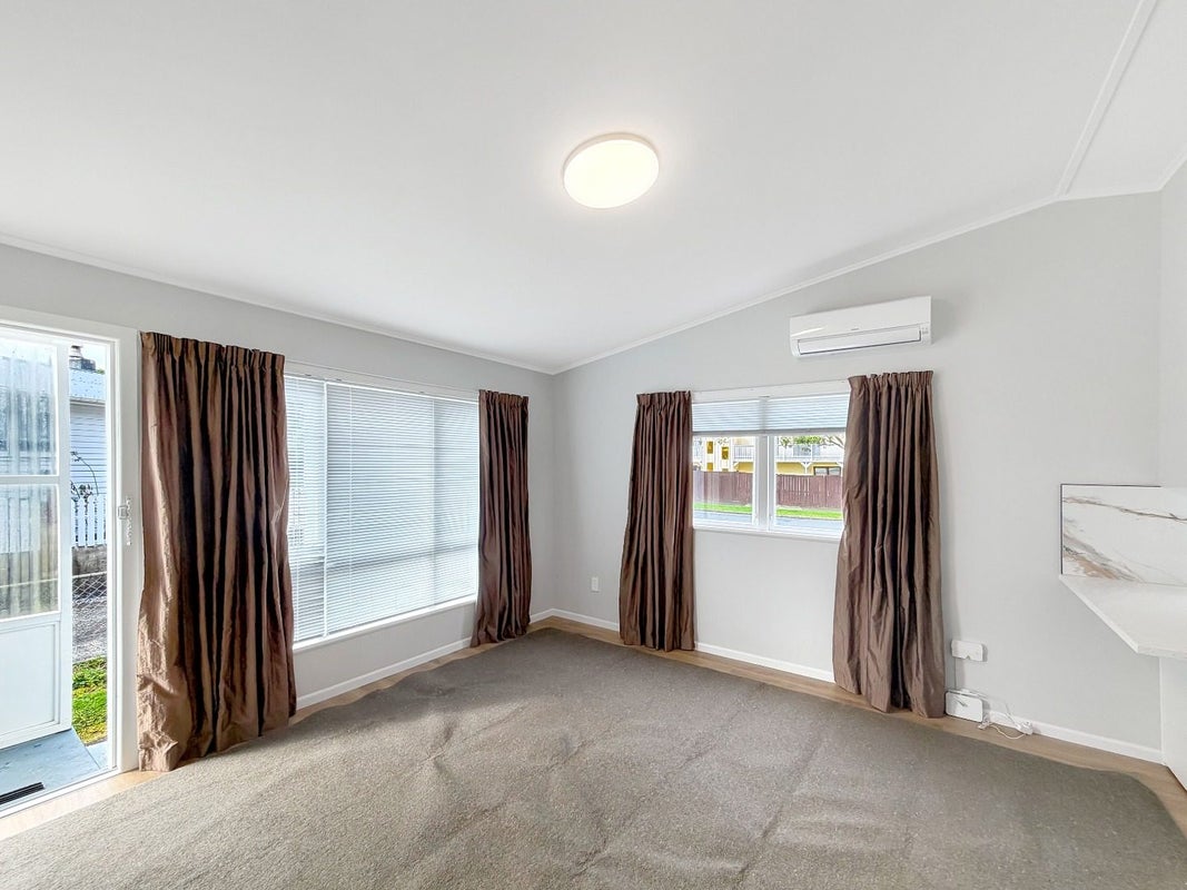 65 Orchard Street, Avondale, Auckland - Carousel 2
