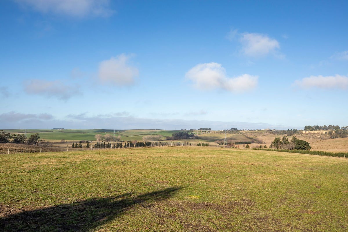 85 Spur Road, Hadlow, Timaru - Carousel 50
