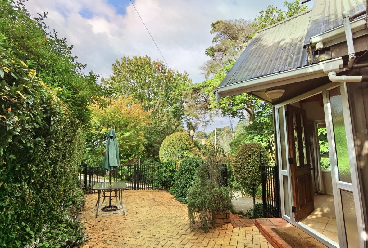 48B Endeavour Street, Blockhouse Bay, Auckland - Carousel 2
