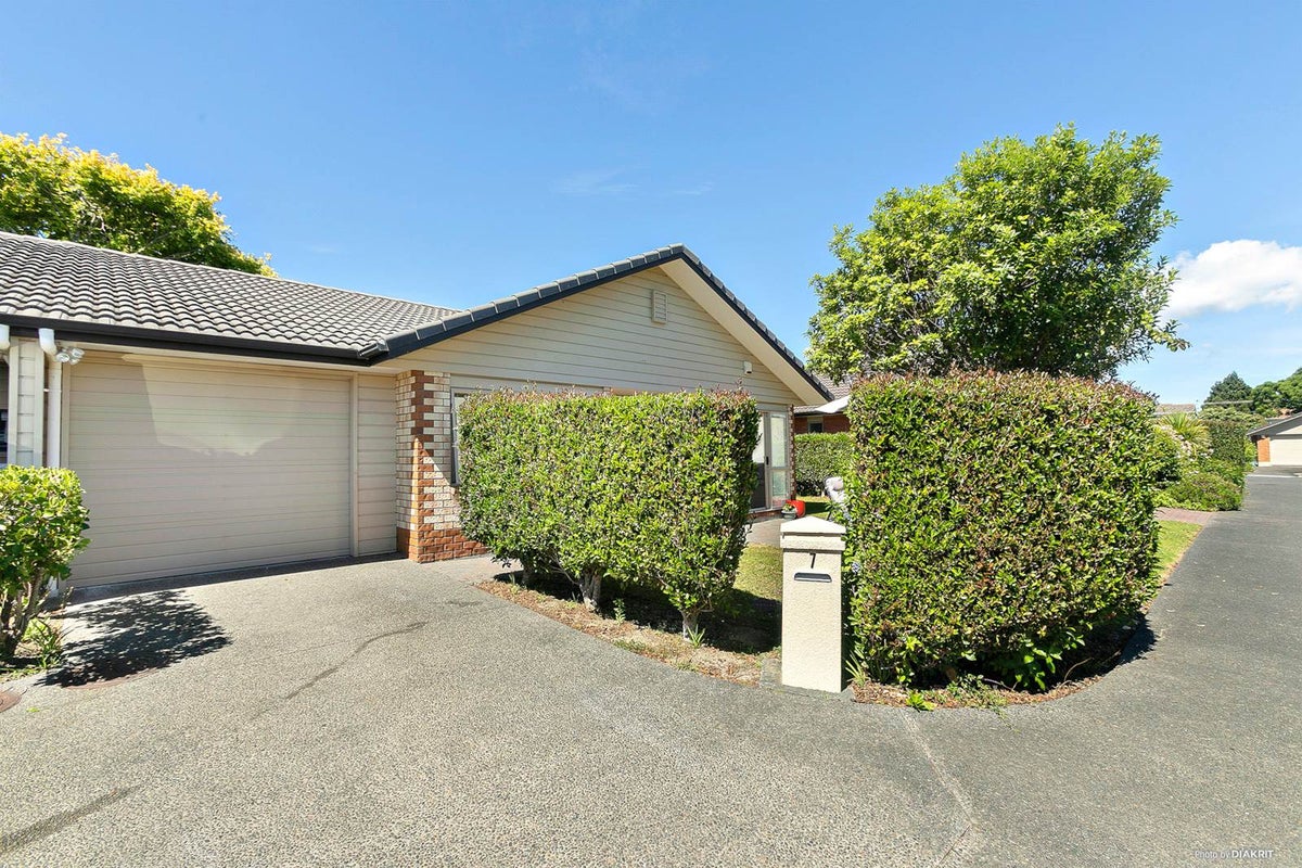 7/1 Piriti Drive, Te Atatu Peninsula, Auckland - Carousel 2