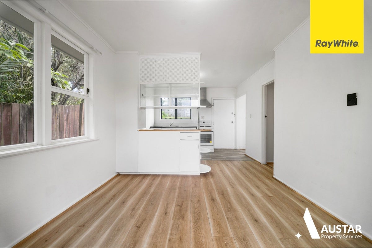 29 Rangitiki Crescent, Lynfield, Auckland - Carousel 2