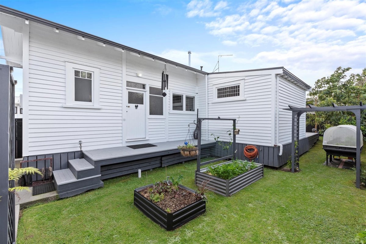 13A Dinsdale Road, Dinsdale, Hamilton - Carousel 14