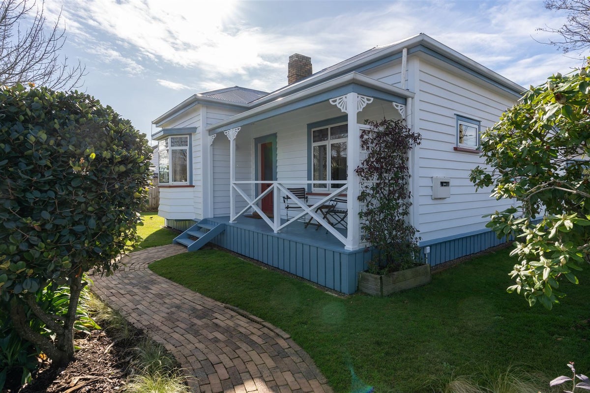 154 Nixon Street, Hamilton East, Hamilton - Carousel 1