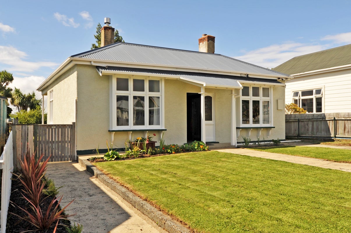 25 Harrington Street, Port Chalmers, Dunedin - Carousel 1