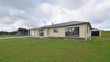 529 Stirrat Street, Tisbury, Invercargill - Carousel 1