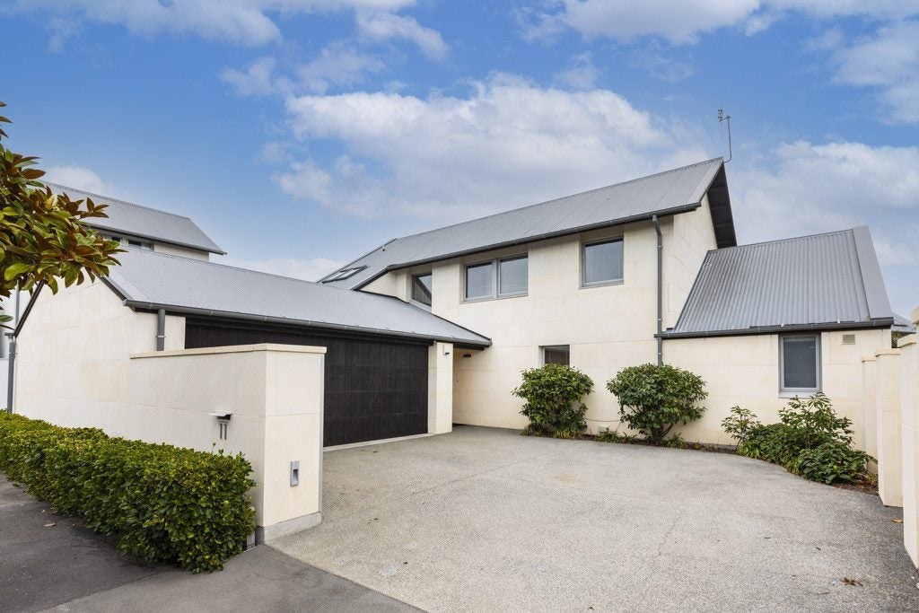 11 Bluestone Drive, Parklands, Christchurch - Carousel 26