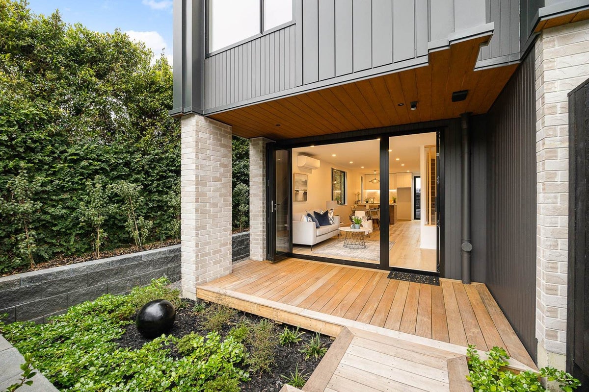 24A Sierra Street, Glendowie, Auckland - Carousel 1