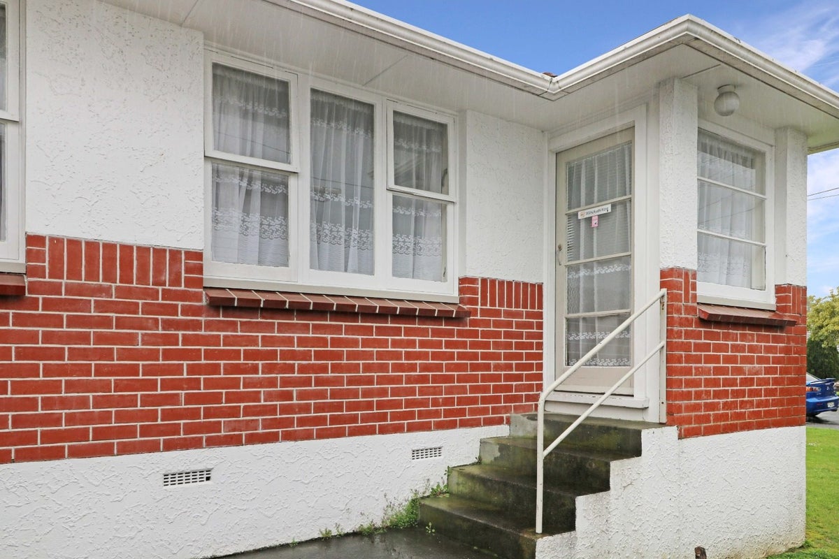1/19 MANGAROA HILL Road, MANGAROA, UPPER HUTT - Carousel 2