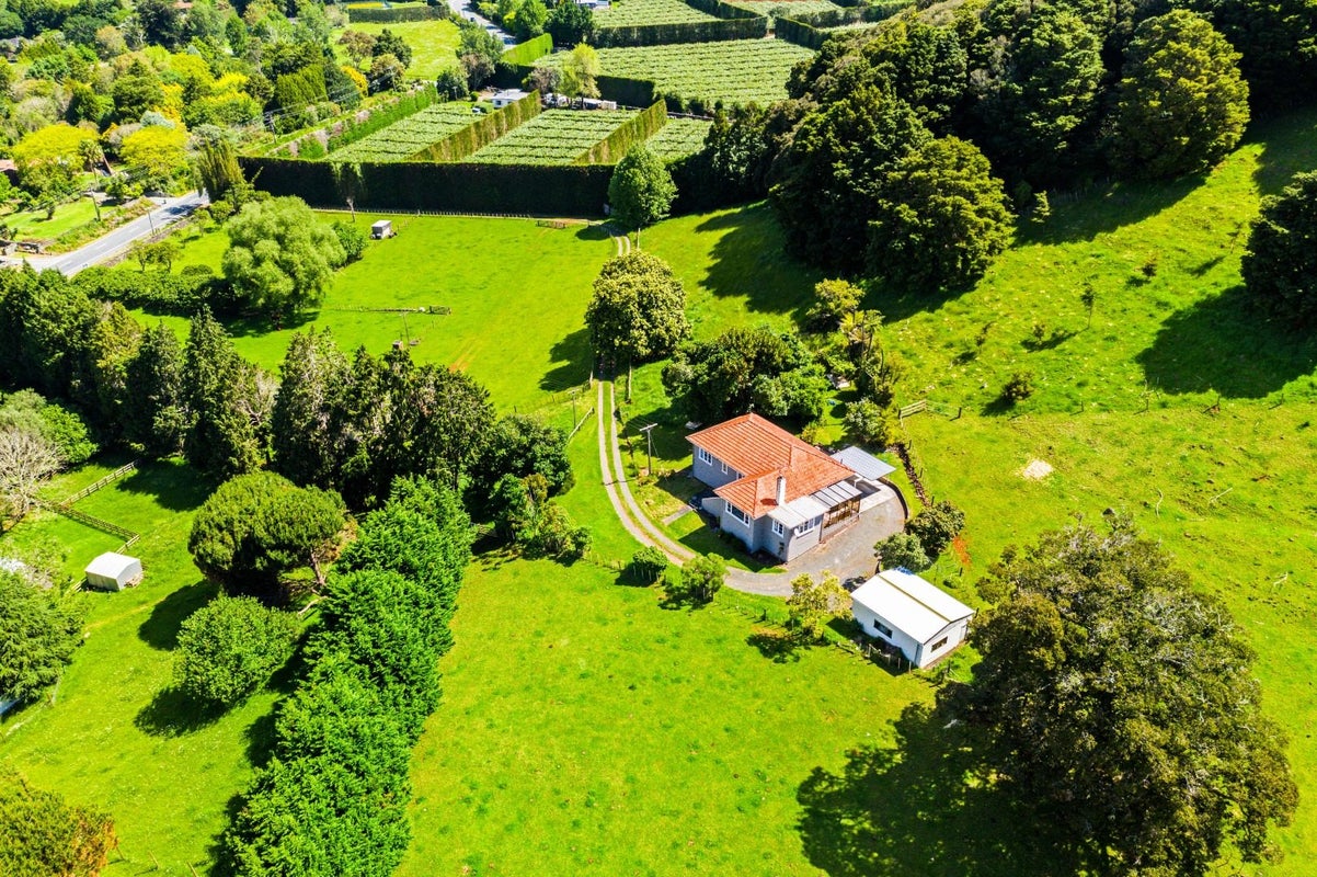 541 Ngunguru Road, Whangarei - Carousel 1