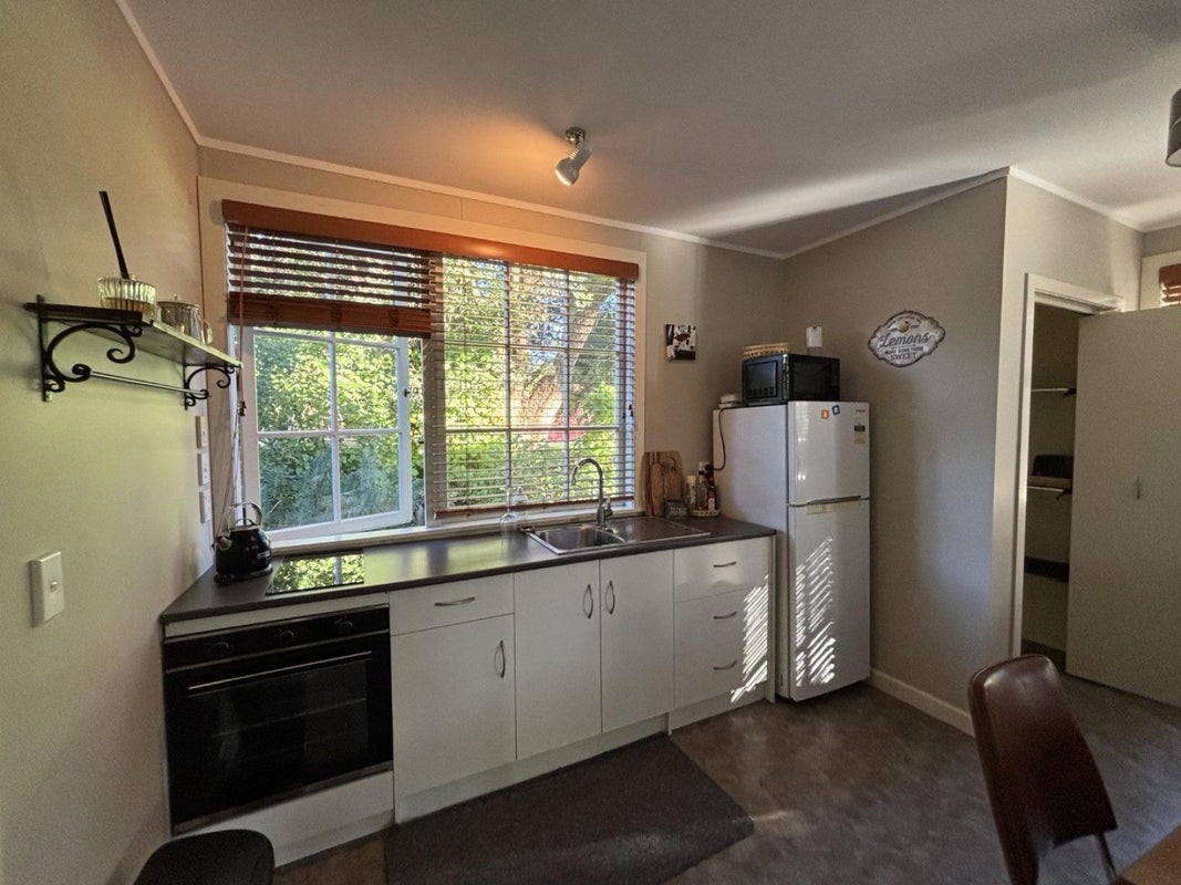 42 Riverbank Road, Okoia, Whanganui - Carousel 2
