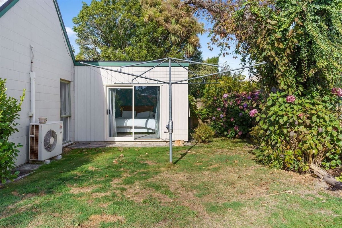 20 Hillcrest Place, Avonhead, Christchurch - Carousel 19