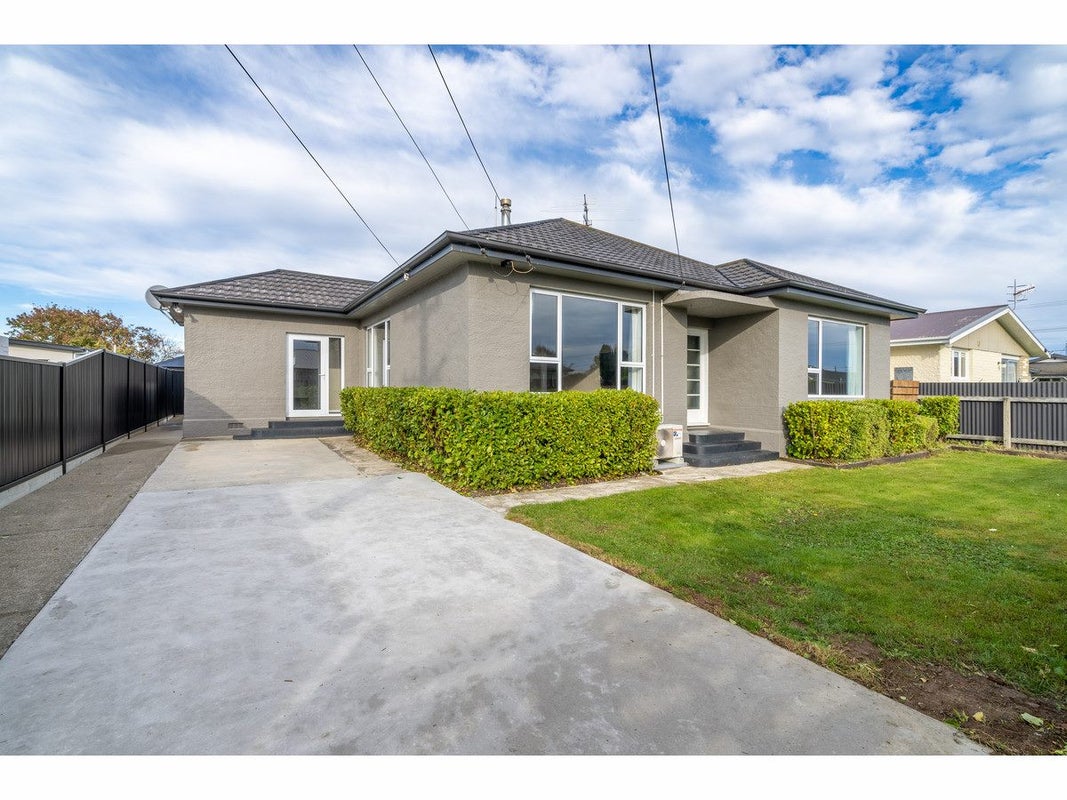 61 Elgin Street, Grasmere, Invercargill - Carousel 1