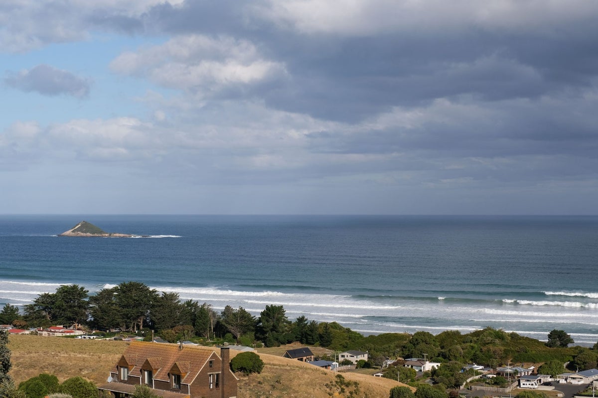 61 Creamery Road, Ocean View, Dunedin - Carousel 2