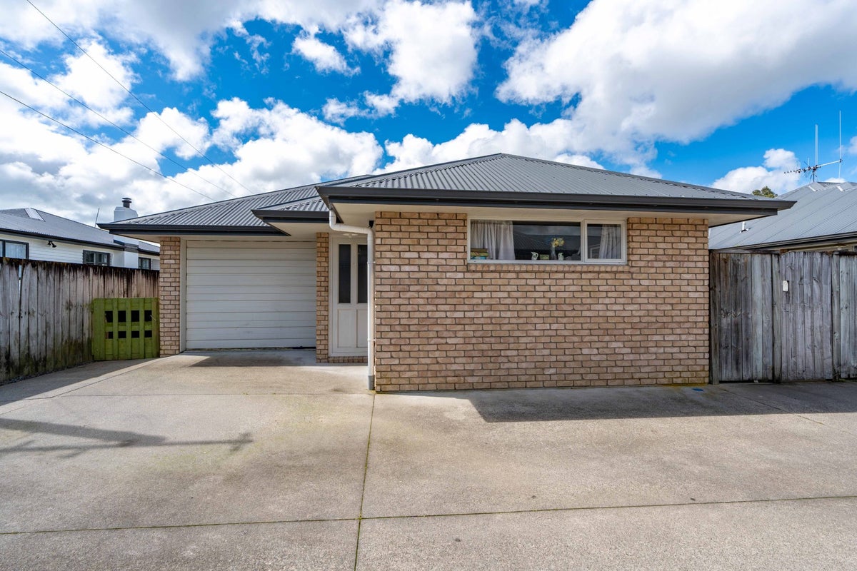 3D Pitt Street, Frankton, Hamilton - Carousel 11