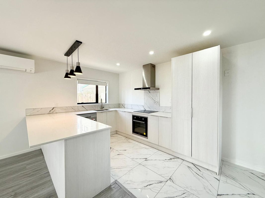 3/339 Pakuranga Road, Pakuranga Heights, Auckland - Carousel 2