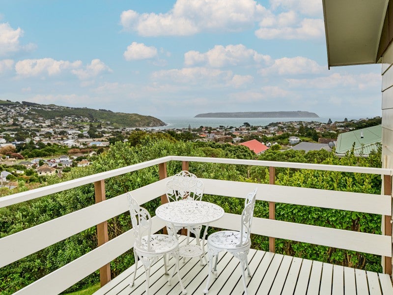 20 Mapplebeck Street, Titahi Bay, Porirua - Carousel 1