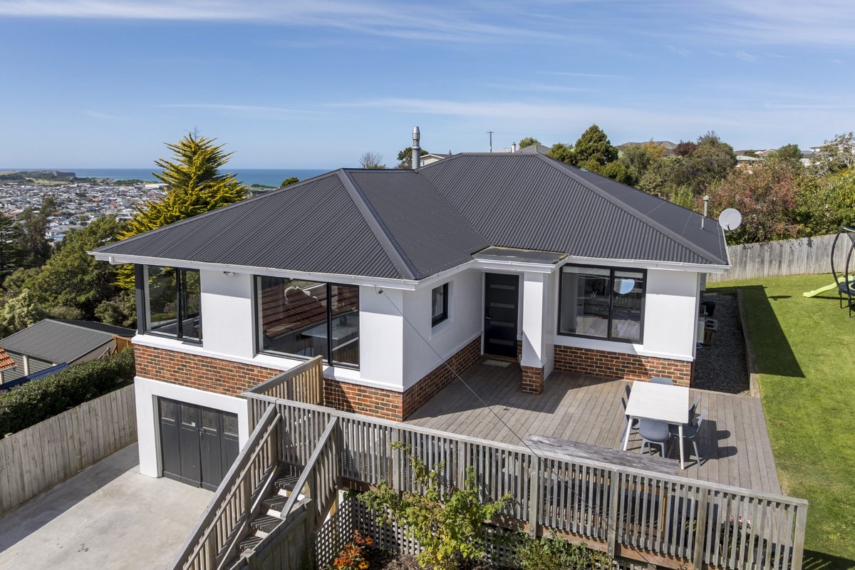 11 Middleton Road, Kew, Dunedin - Carousel 27