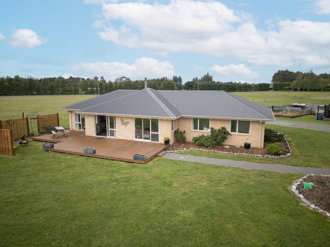 1 Eyredale Road, Eyrewell, Rangiora - Carousel 1