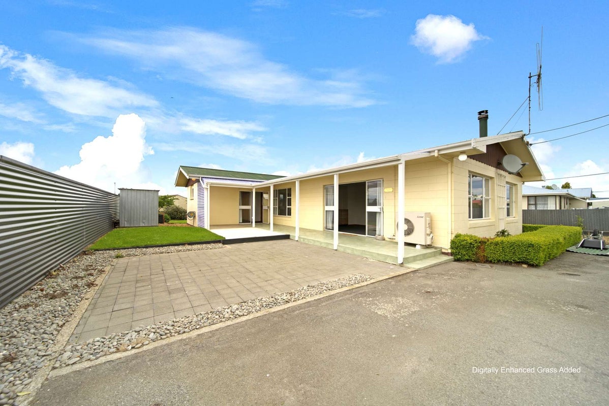 22 College Street, Oamaru North, Oamaru - Carousel 1