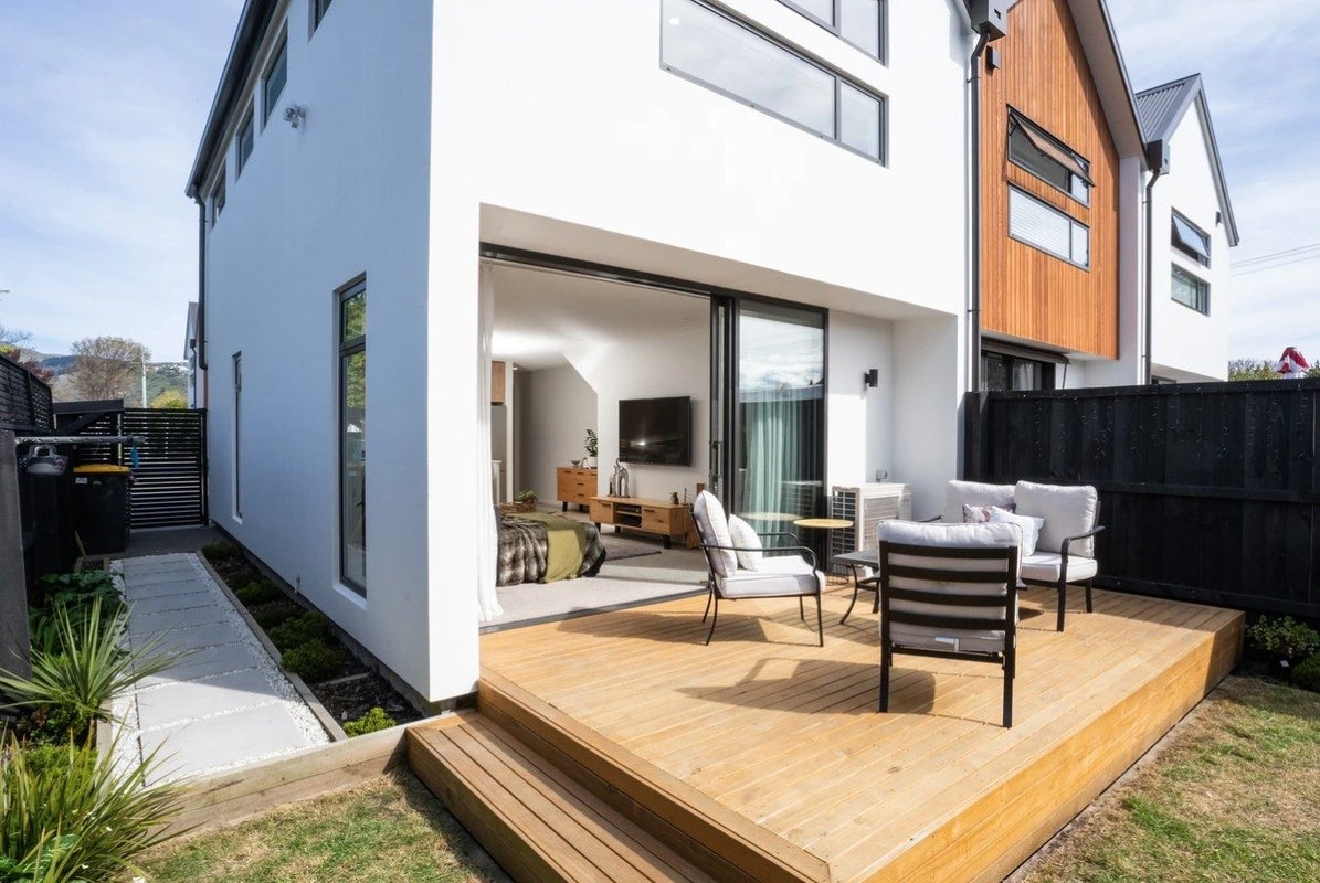 6/91 Tennyson Street, Sydenham, Christchurch - Carousel 1