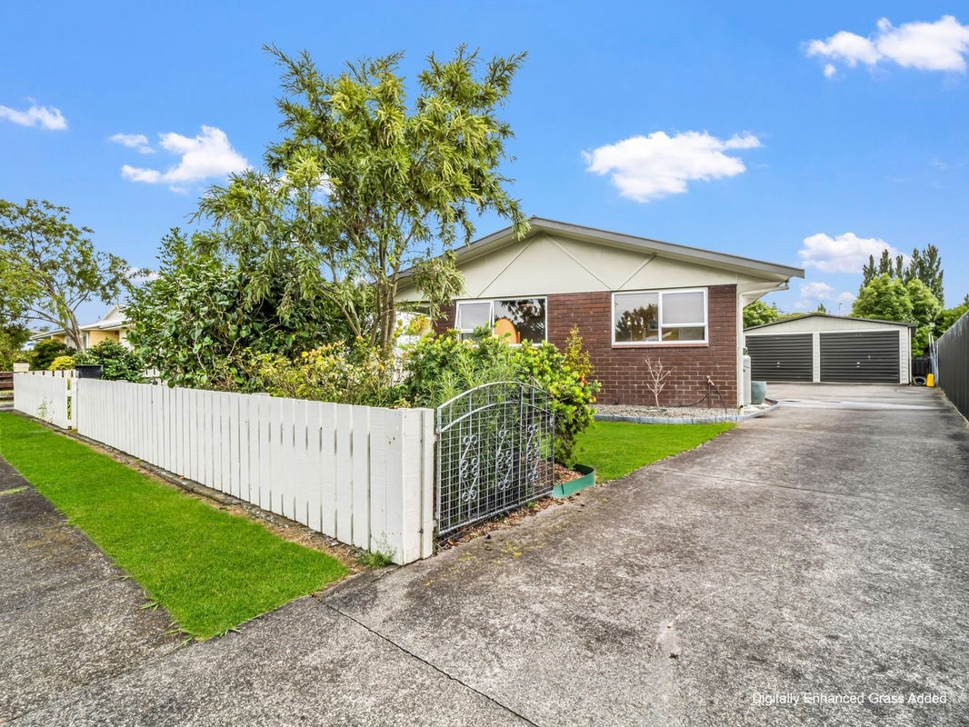 14 Ferndale Place, Feilding, Feilding - Carousel 1