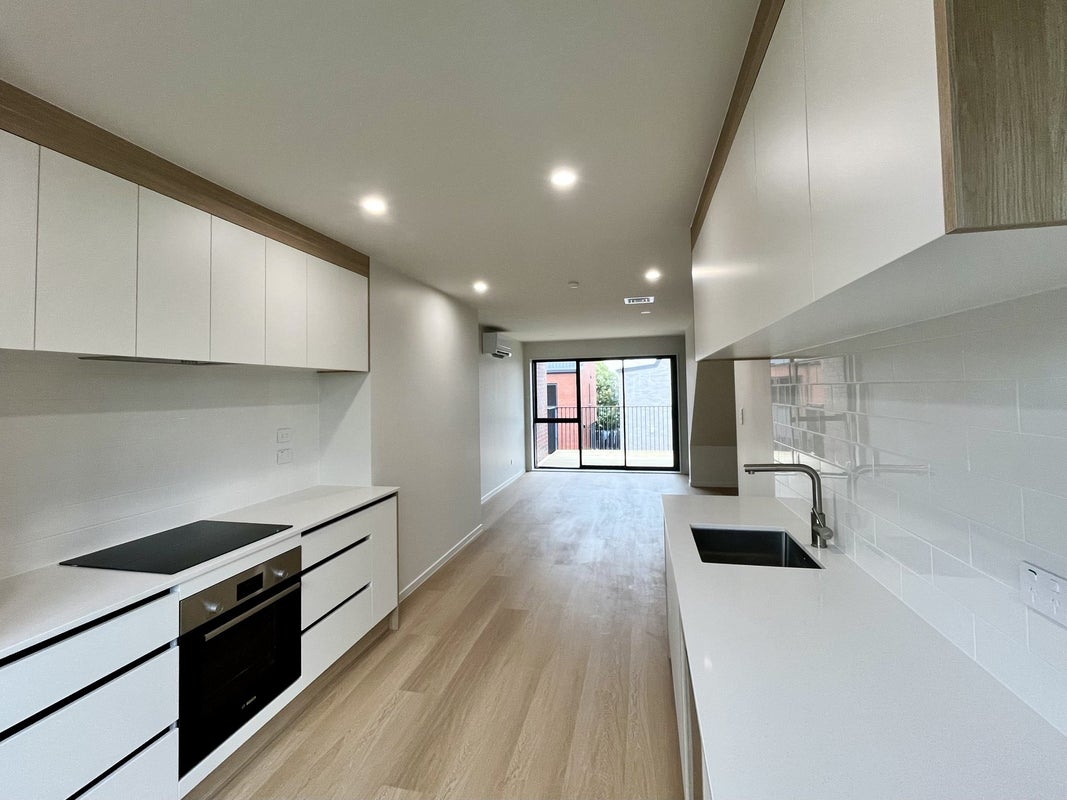 6/1335 Victoria Street, Beerescourt, Hamilton - Carousel 2