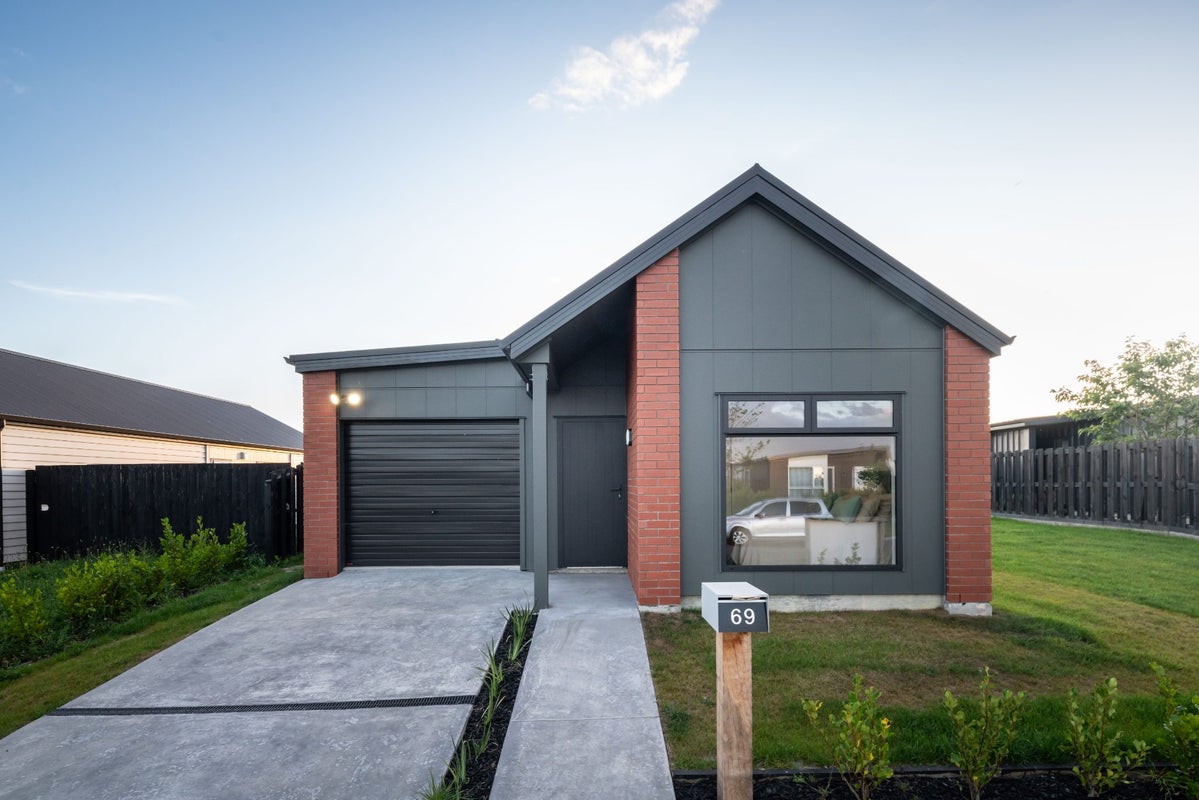 69 Whites Way, Te Kauwhata, Te Kauwhata - Carousel 1