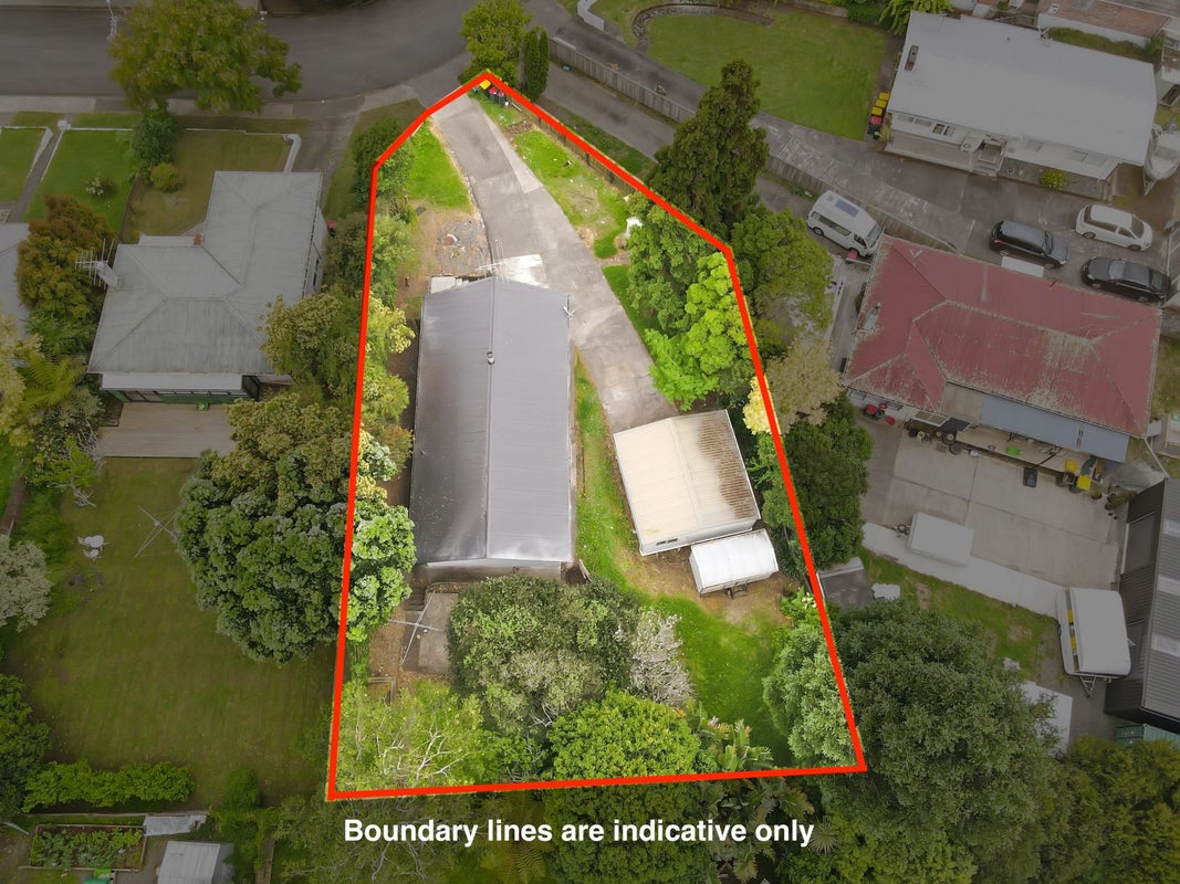 30 Dreadon Road, Manurewa, Auckland - Carousel 1