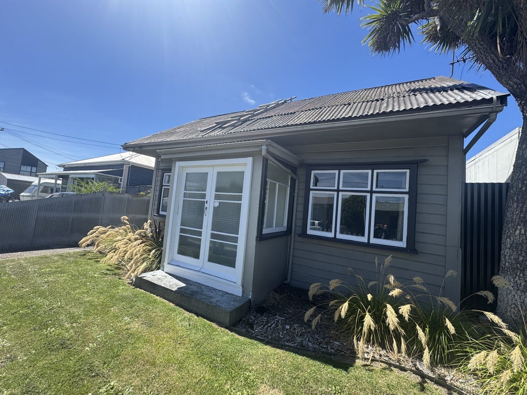 2 Percy Street, Phillipstown, Christchurch - Carousel 1