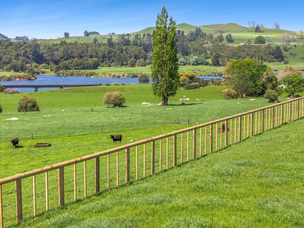 1/2279 Maungatautari Road, Maungatautari, Cambridge - Carousel 2