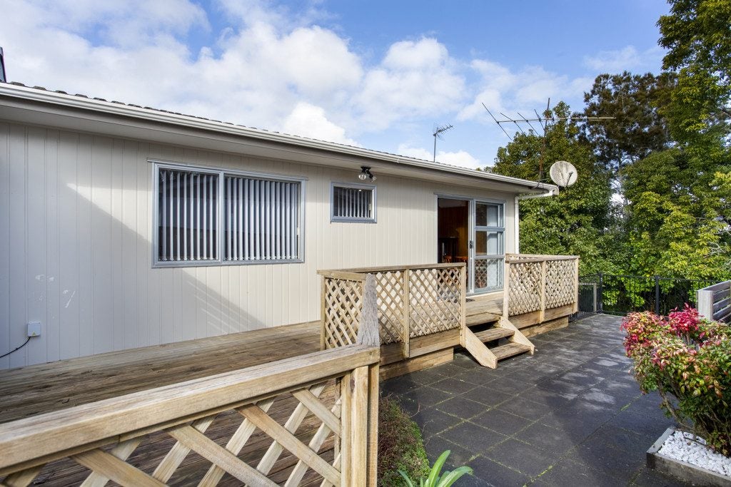 5/87 Gray Avenue, Mangere East, Auckland - Carousel 1