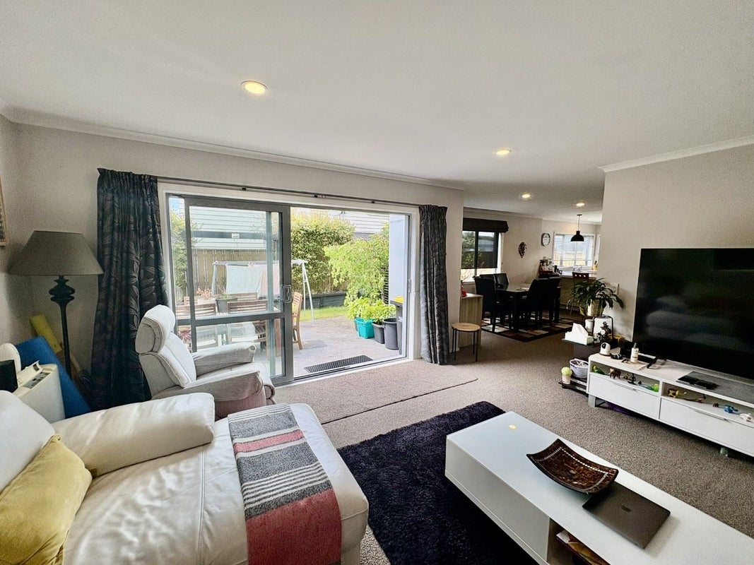 201A Mclintock Street North, Johnsonville, Wellington - Carousel 2