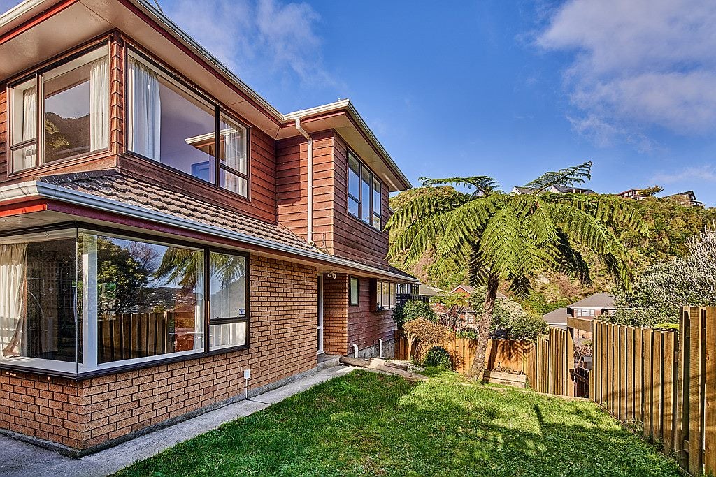 44 Vasanta Avenue, Ngaio, Wellington - Carousel 1