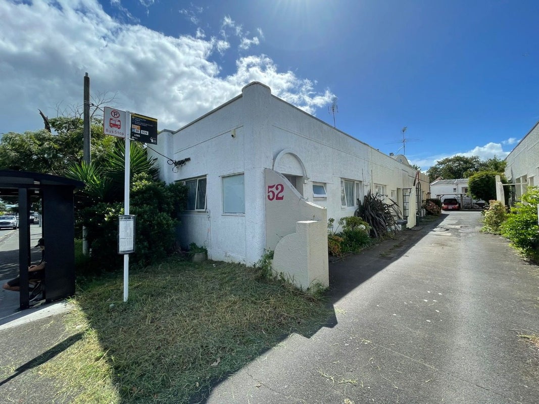 52 Manukau Road, Epsom, Auckland - Carousel 12