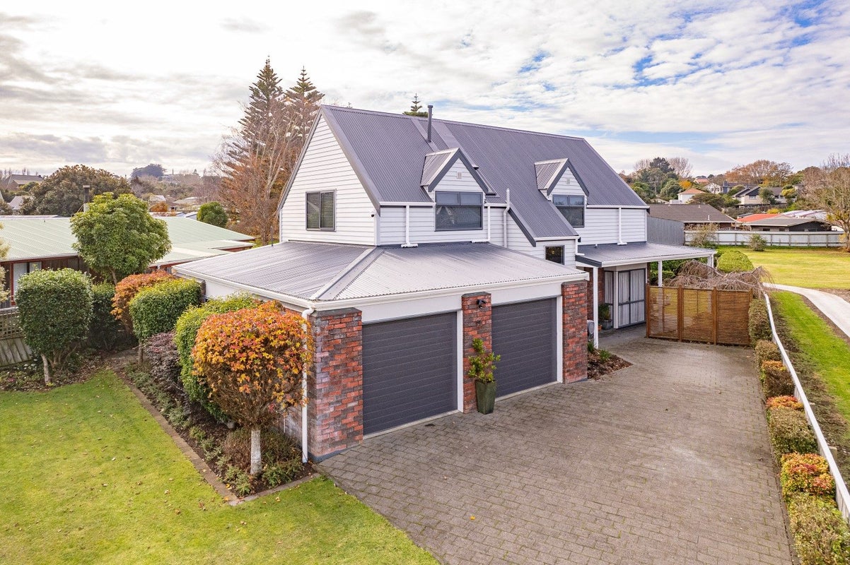 20 Bullock Drive, Springvale, Whanganui - Carousel 1