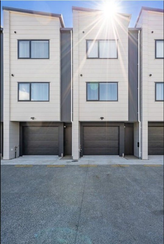 26 Tukari Lane, Mangere Bridge, Auckland - Carousel 1
