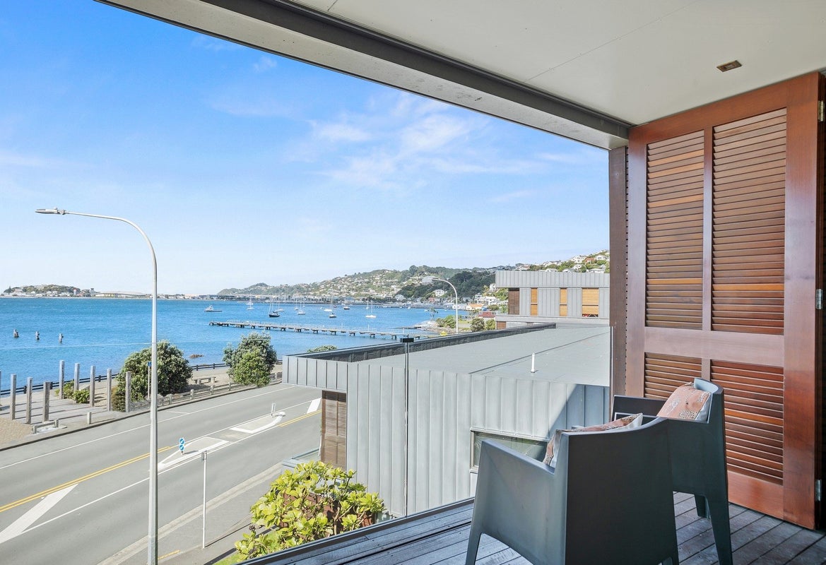 S213/326 Evans Bay Parade, Hataitai, Wellington - Carousel 16