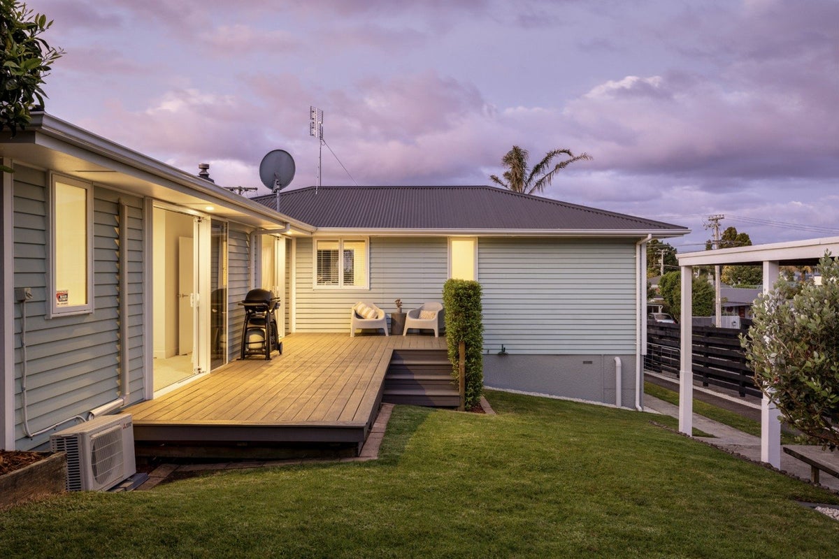 16A Anne Road, Bellevue, Tauranga - Carousel 2