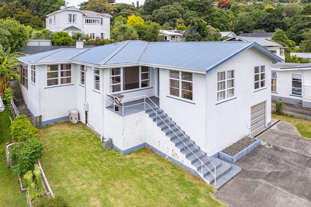 75 Anzac Parade, Whanganui East, Whanganui - Carousel 22
