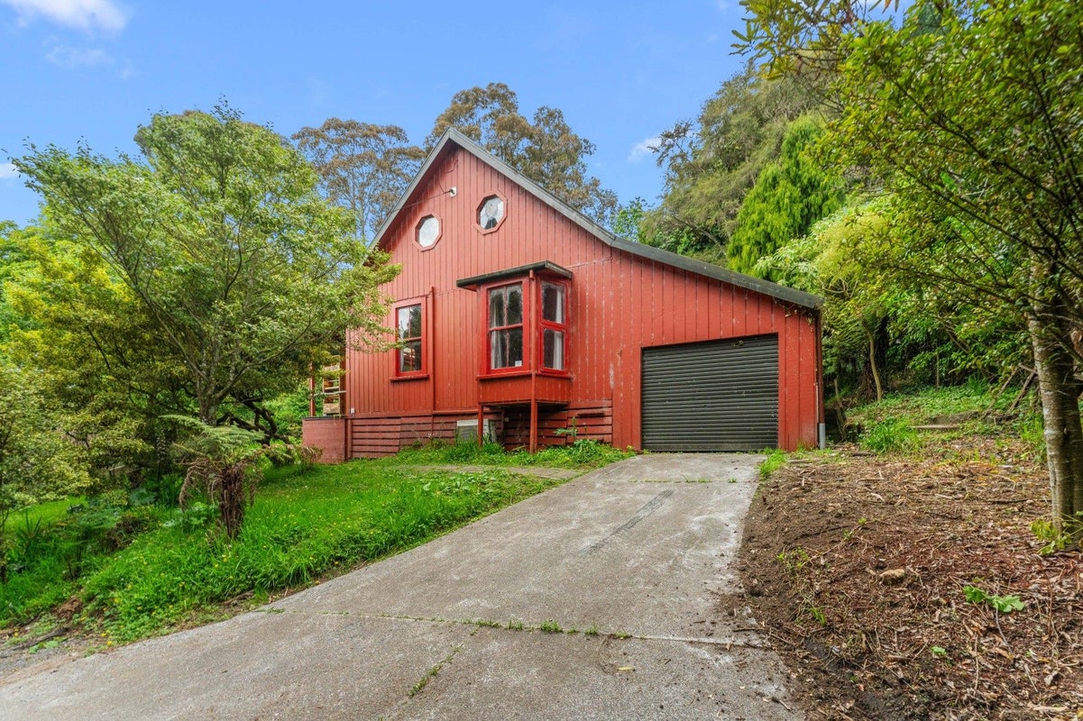 2 Kotuku Street, Te Aroha, Te Aroha - Carousel 1