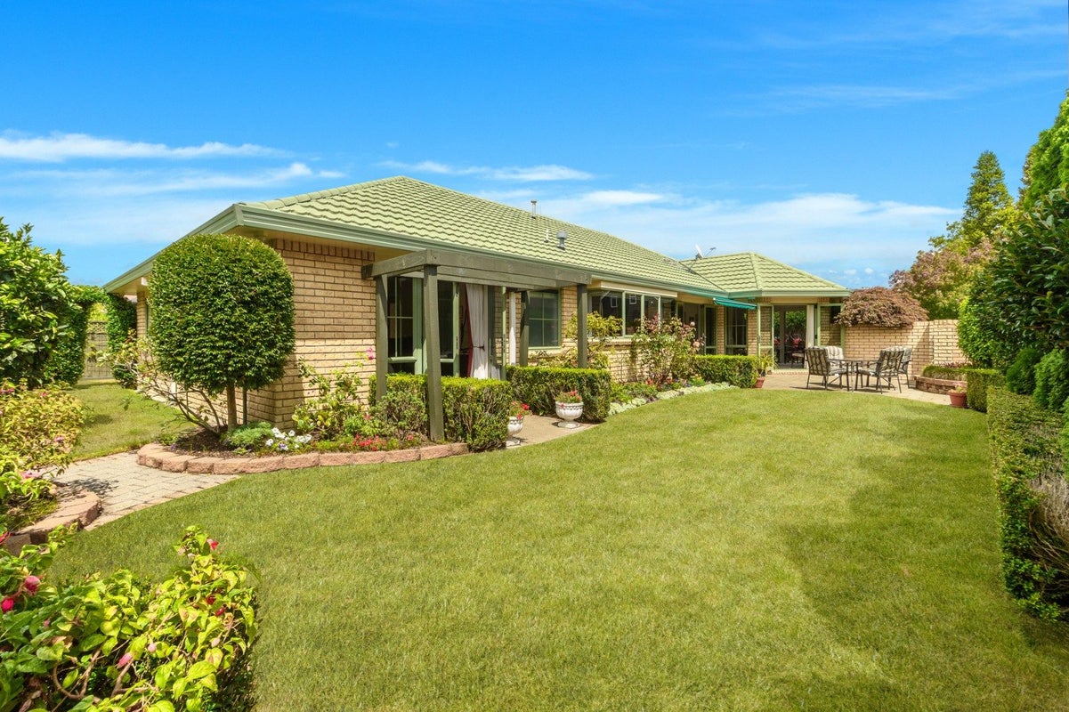 23 Knightsbridge Place, Bethlehem, Tauranga - Carousel 1