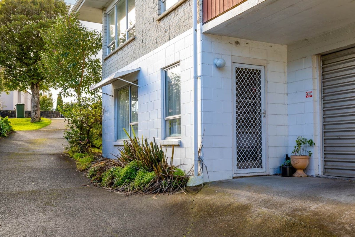 1/52 Tarawera Terrace, St Heliers, Auckland - Carousel 2