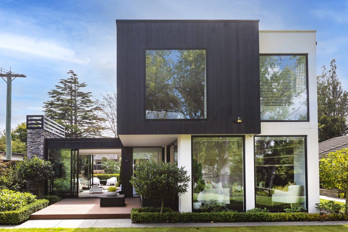 79 Fendalton Road, Fendalton, Christchurch - Carousel 2