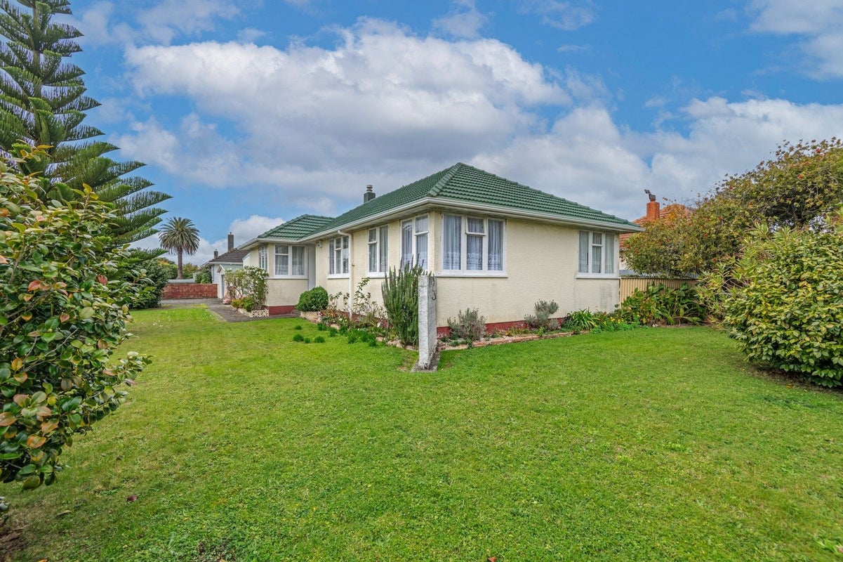 3 Humber Street, Roslyn, Palmerston North - Carousel 11