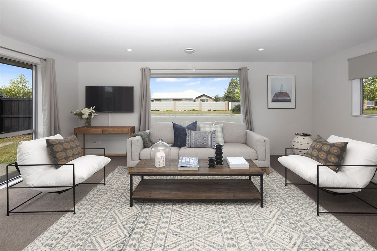 99 Rannoch Drive, Broomfield, Christchurch - Carousel 2