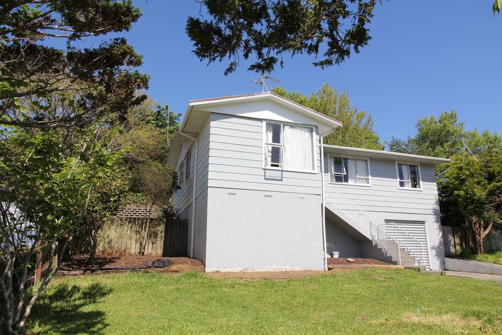 25 Tavistock Street, Westown, New Plymouth - Carousel 2